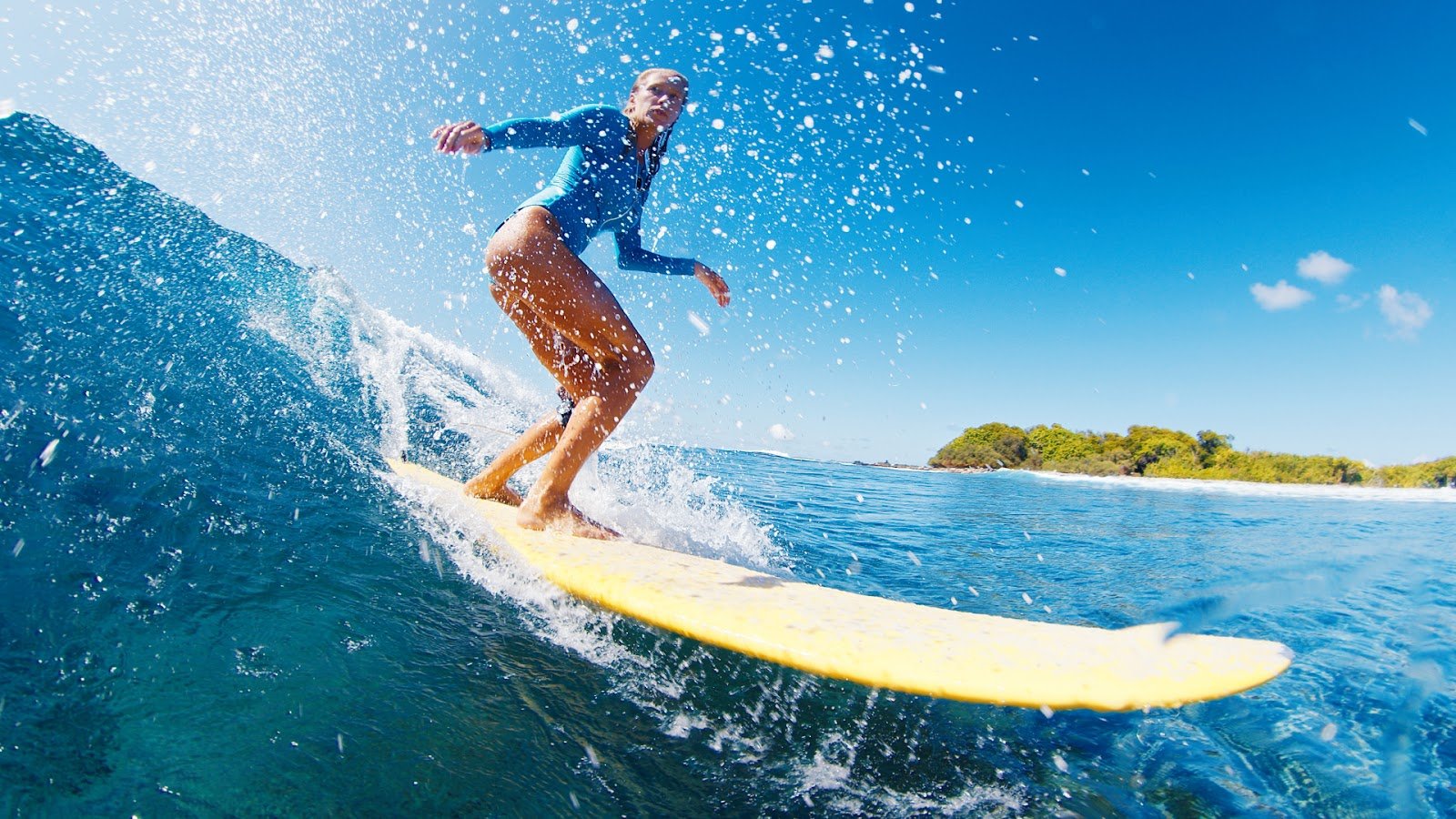 Read more about the article Best Surfing Spots In California: The Golden State’s Waves